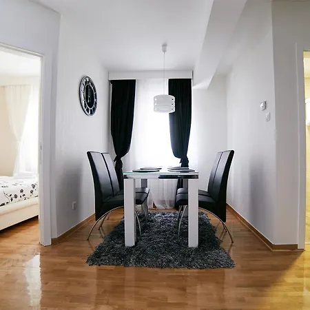 Lux * Belgrade