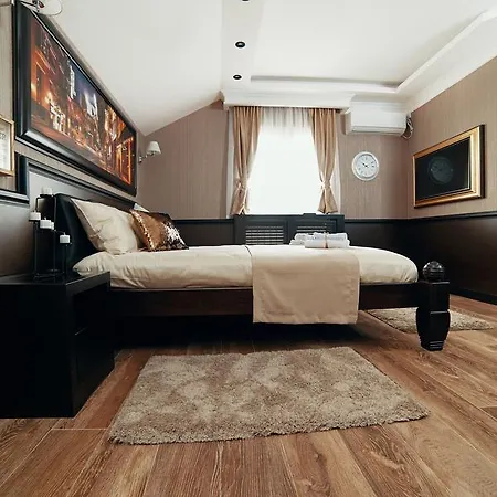 Lux * Belgrade